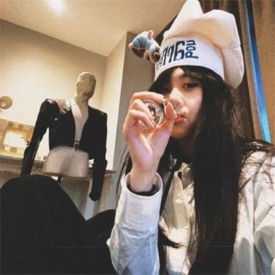 吃蛋糕的人